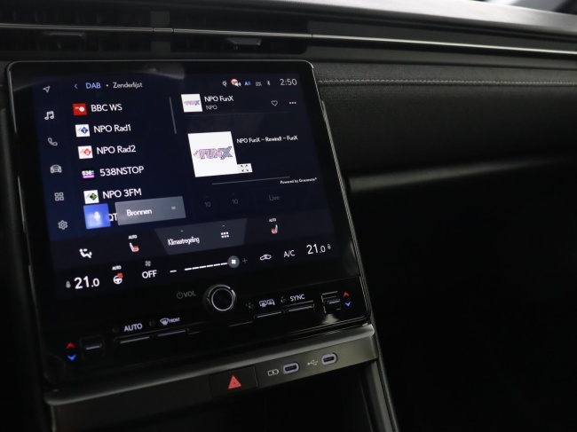 Lexus LBX - Business Line 2WD 