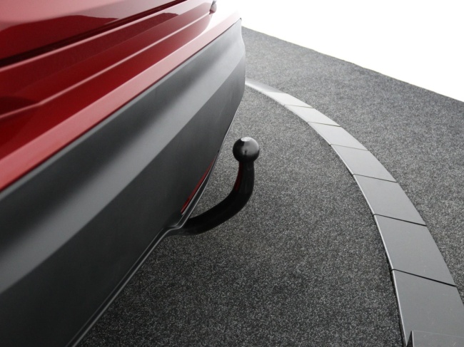 Toyota C-HR - 1.8 Hybrid Bi-Tone