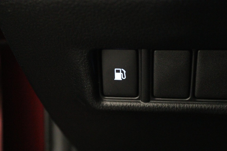 Toyota C-HR - 1.8 Hybrid Bi-Tone 40