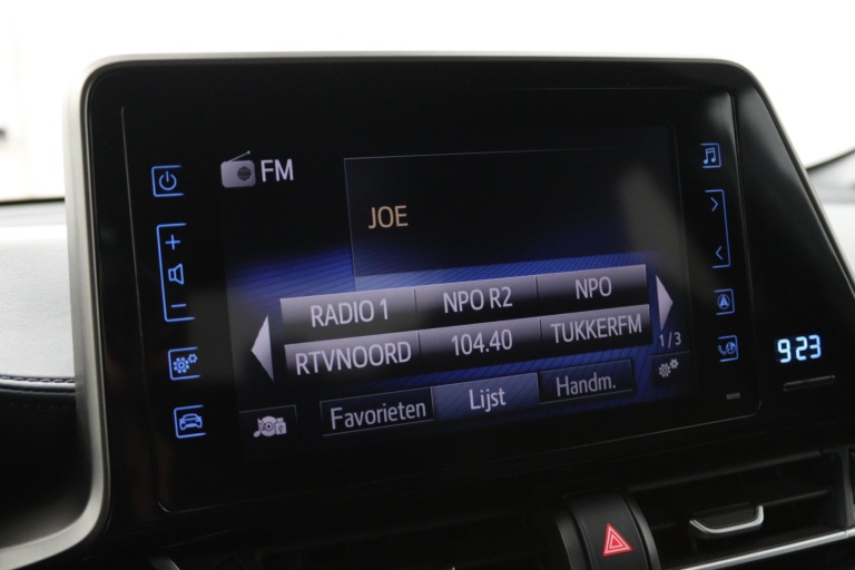 Toyota C-HR - 1.8 Hybrid Bi-Tone 8