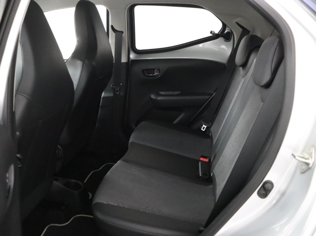 Toyota Aygo - 1.0 VVT-i x-joy