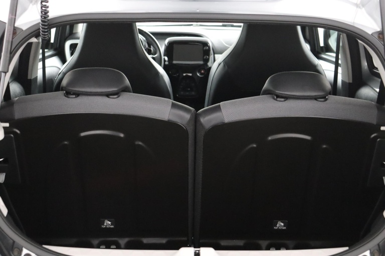 Toyota Aygo - 1.0 VVT-i x-joy 23