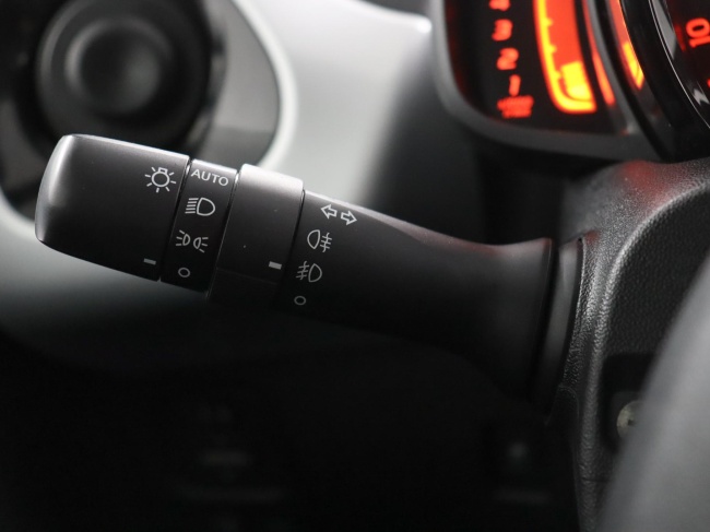 Toyota Aygo - 1.0 VVT-i x-joy