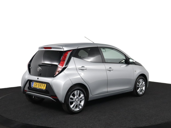 Toyota Aygo - 1.0 VVT-i x-joy