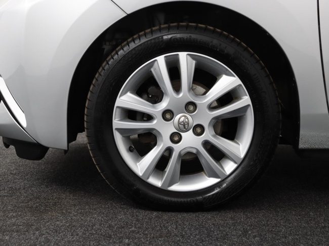 Toyota Aygo - 1.0 VVT-i x-joy