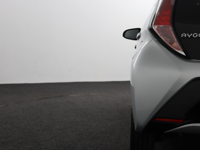 Toyota Aygo - 1.0 VVT-i x-joy