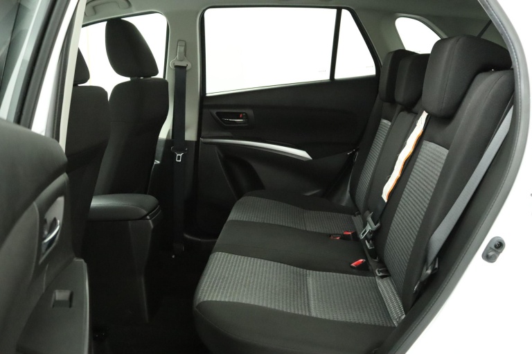 Suzuki S-Cross - 1.5 Hybrid Select 18