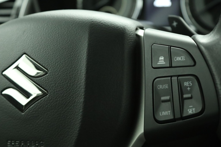 Suzuki S-Cross - 1.5 Hybrid Select 21