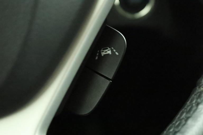 Suzuki S-Cross - 1.5 Hybrid Select 47