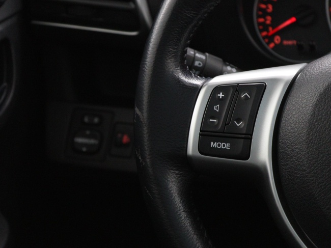 Toyota Verso-S - 1.3 VVT-i Dynamic