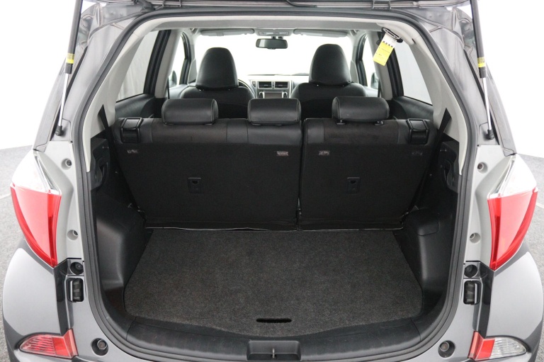 Toyota Verso-S - 1.3 VVT-i Dynamic 23