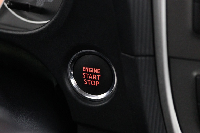 Toyota Verso-S - 1.3 VVT-i Dynamic 39