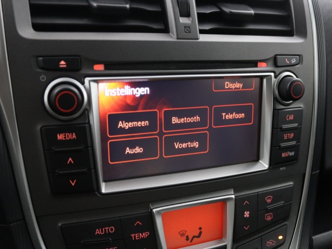 Toyota Verso-S - 1.3 VVT-i Dynamic