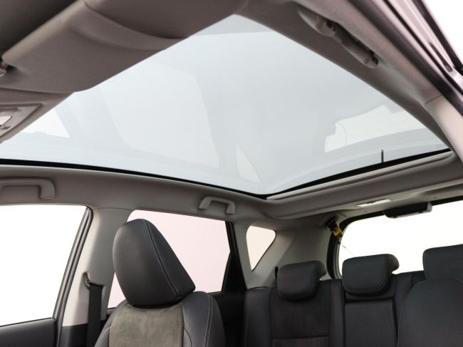 Toyota Verso-S - 1.3 VVT-i Dynamic