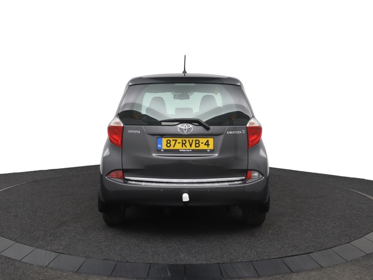 Toyota Verso-S - 1.3 VVT-i Dynamic 43