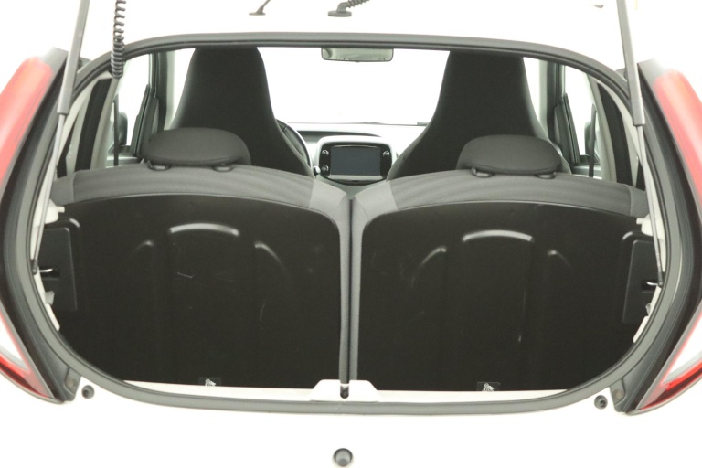 Toyota Aygo - 1.0 VVT-i x-cite 24