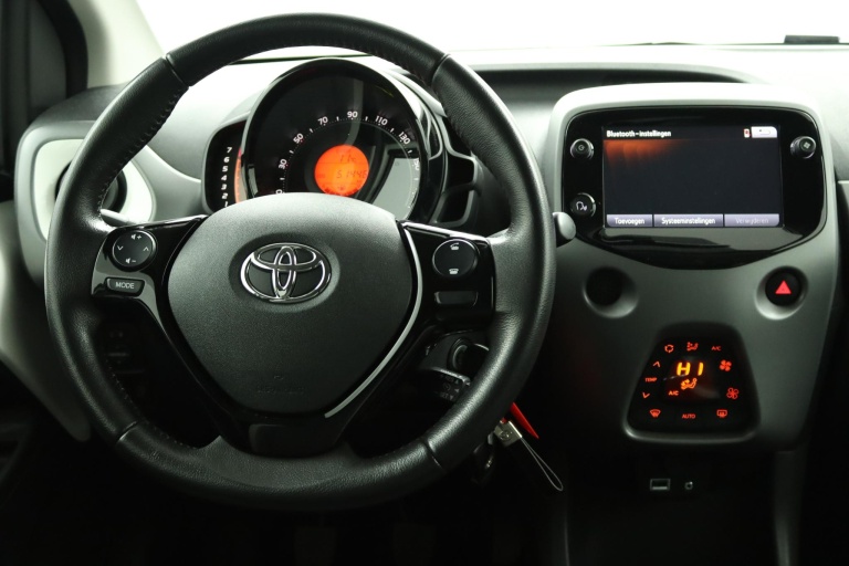 Toyota Aygo - 1.0 VVT-i x-cite 61