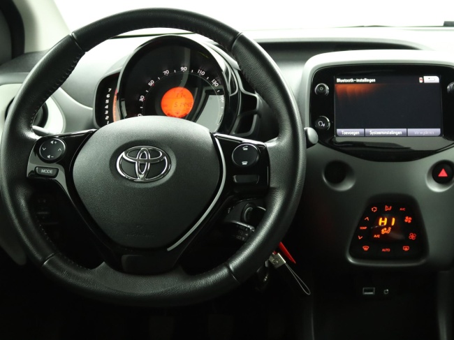 Toyota Aygo - 1.0 VVT-i x-cite