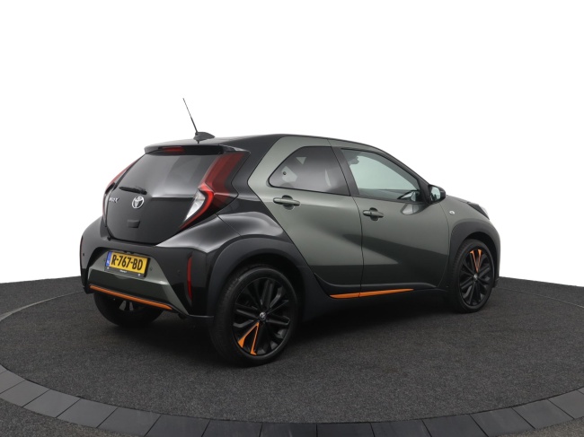 Toyota Aygo X - 1.0 VVT-i S-CVT Limited