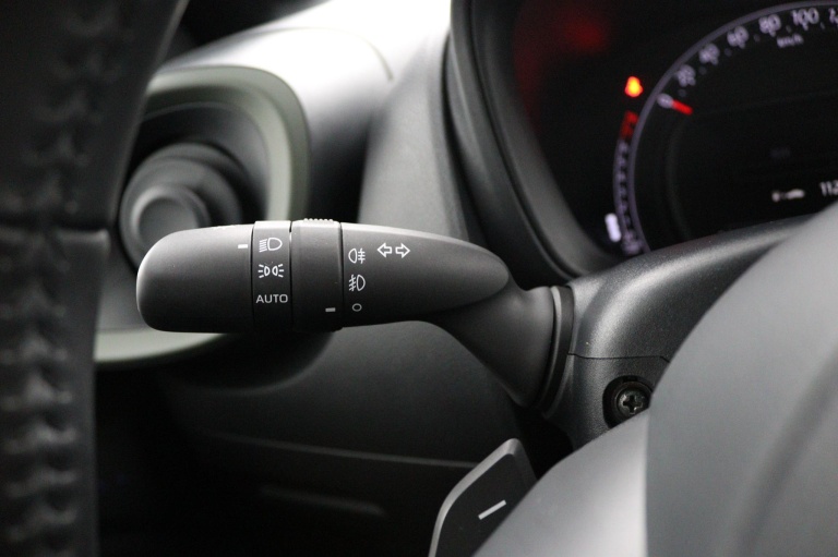 Toyota Aygo X - 1.0 VVT-i S-CVT Limited 30