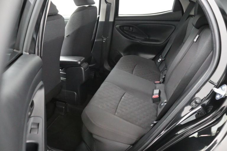 Toyota Yaris - 1.5 Hybrid 115 Dynamic 12