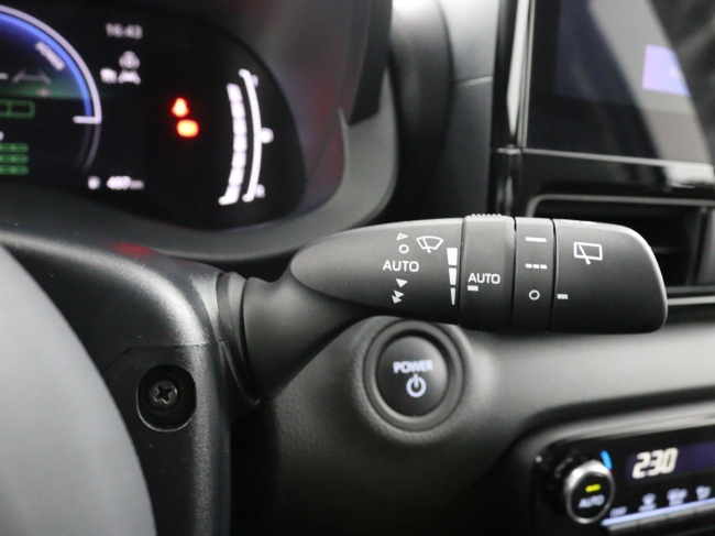 Toyota Yaris - 1.5 Hybrid 115 Dynamic