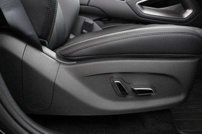 BYD ATTO 2 DM-i - Boost 33