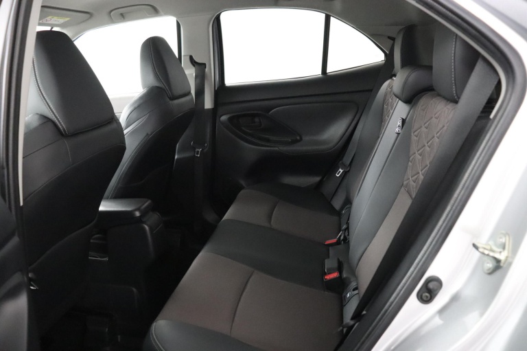 Toyota Yaris Cross - 1.5 Hybrid Executive 18