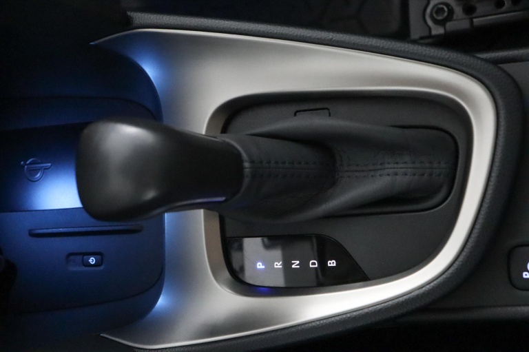 Toyota Yaris Cross - 1.5 Hybrid Executive 27