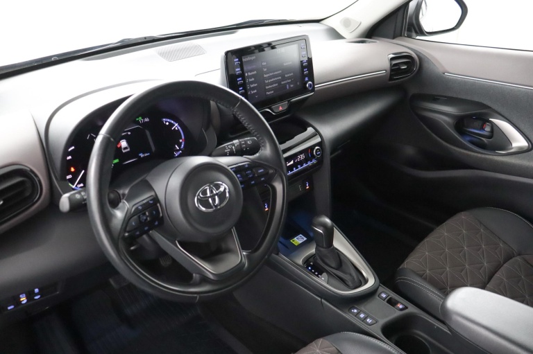 Toyota Yaris Cross - 1.5 Hybrid Executive 53