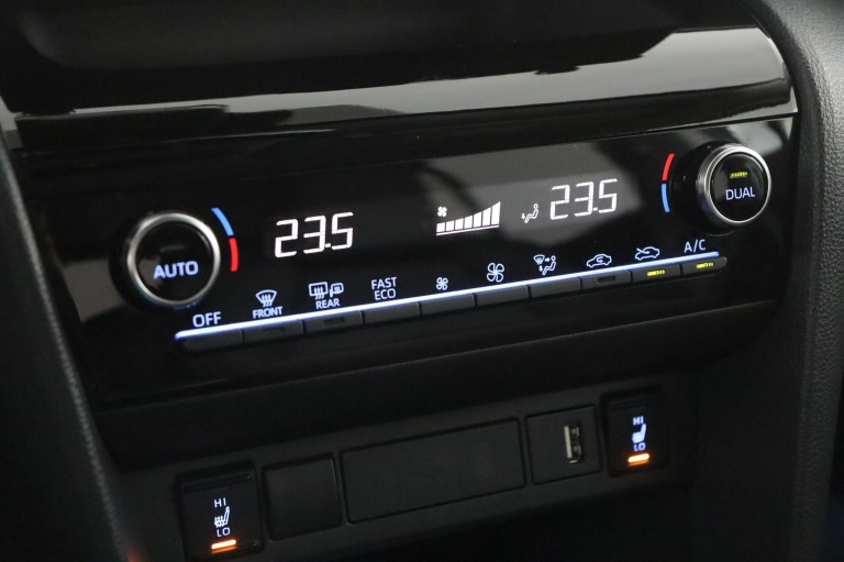 Toyota Yaris Cross - 1.5 Hybrid Executive 7