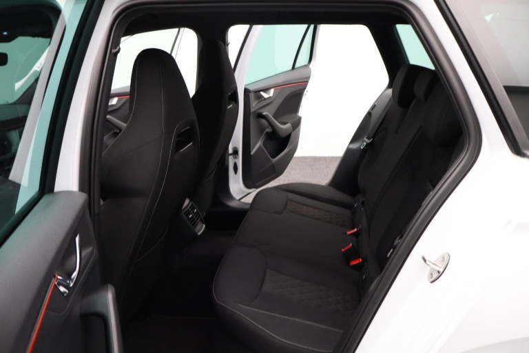 Skoda Kamiq - 1.0 TSI Sport Business 13