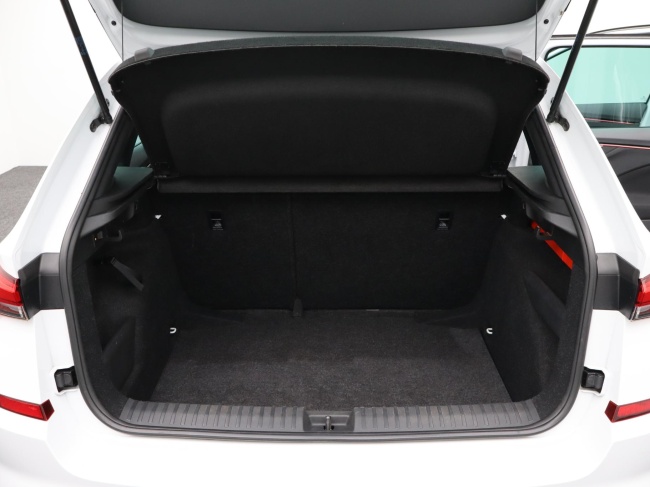 Skoda Kamiq - 1.0 TSI Sport Business