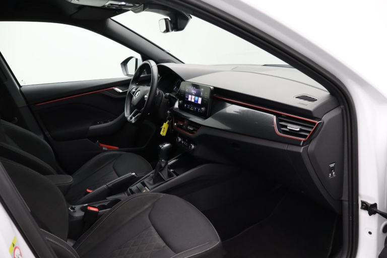 Skoda Kamiq - 1.0 TSI Sport Business 27