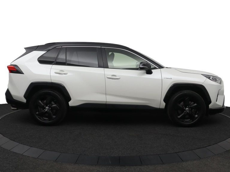 Toyota RAV4 - 2.5 Hybrid AWD Bi-Tone 13