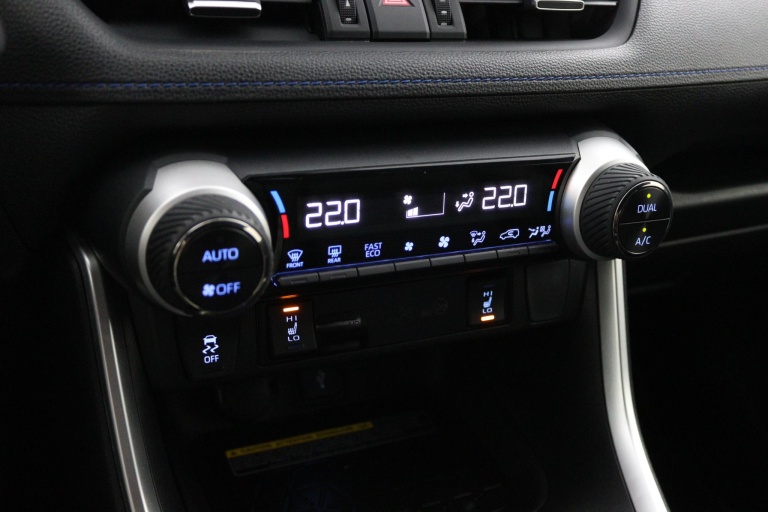 Toyota RAV4 - 2.5 Hybrid AWD Bi-Tone 7