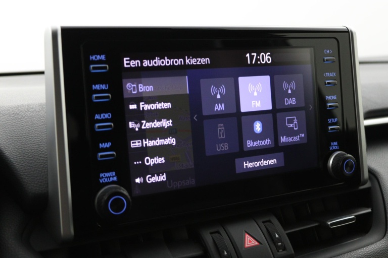 Toyota RAV4 - 2.5 Hybrid AWD Bi-Tone 8