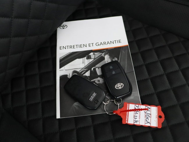 Toyota Aygo X - 1.0 VVT-i MT Premium