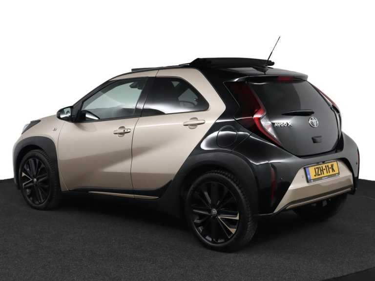 Toyota Aygo X - 1.0 VVT-i MT Premium 12