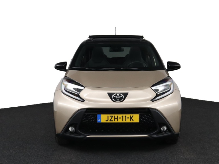 Toyota Aygo X - 1.0 VVT-i MT Premium 16