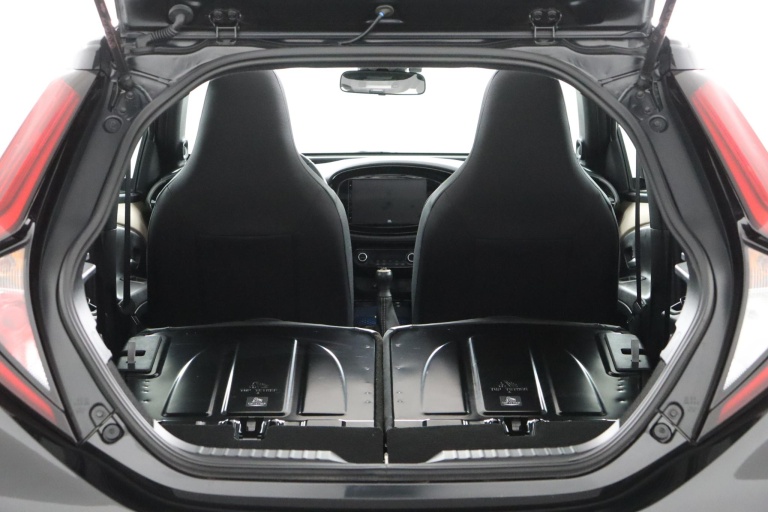 Toyota Aygo X - 1.0 VVT-i MT Premium 26