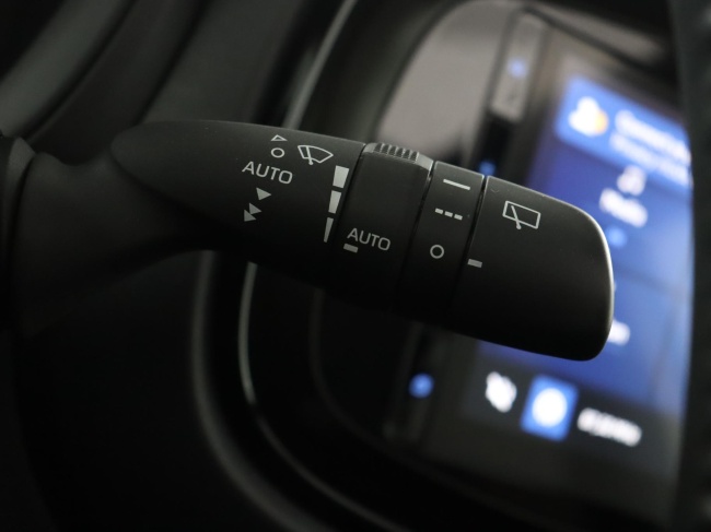 Toyota Aygo X - 1.0 VVT-i MT Premium