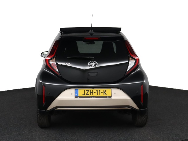 Toyota Aygo X - 1.0 VVT-i MT Premium
