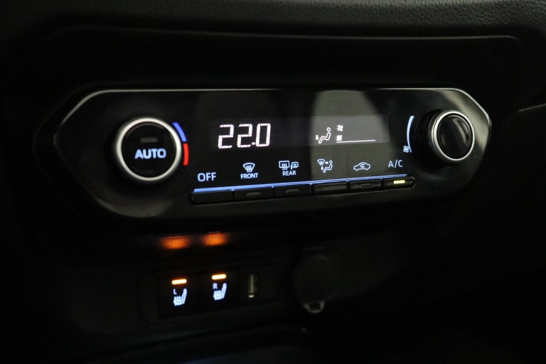 Toyota Aygo X - 1.0 VVT-i MT Premium 7