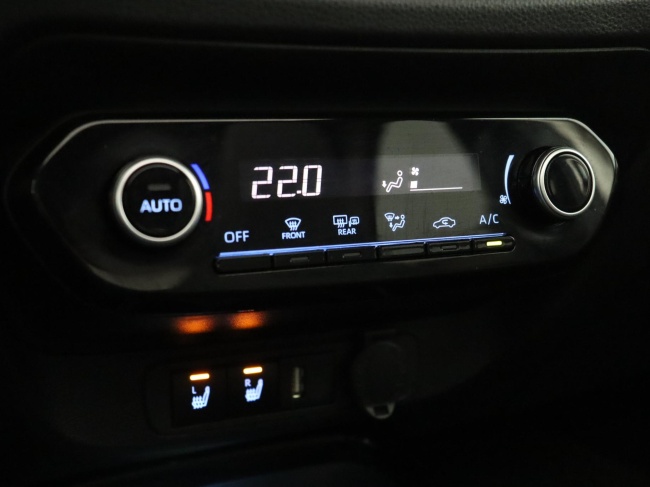 Toyota Aygo X - 1.0 VVT-i MT Premium