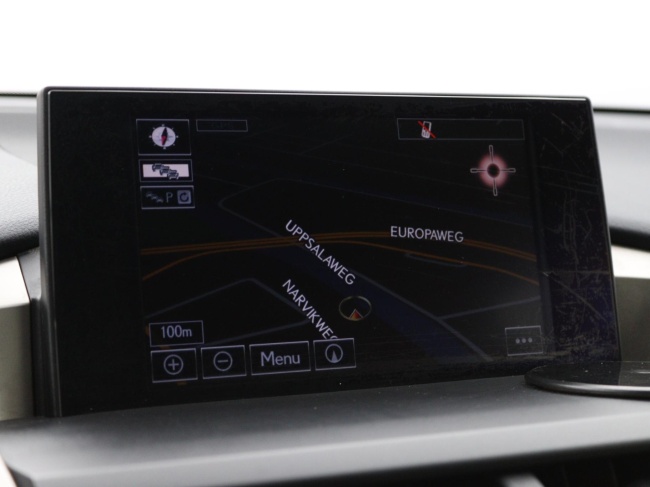 Lexus NX - 300h AWD President Line