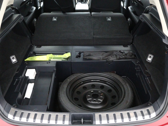 Lexus NX - 300h AWD President Line