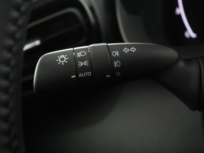 Toyota Yaris Cross - 1.5 Hybrid 115 Active