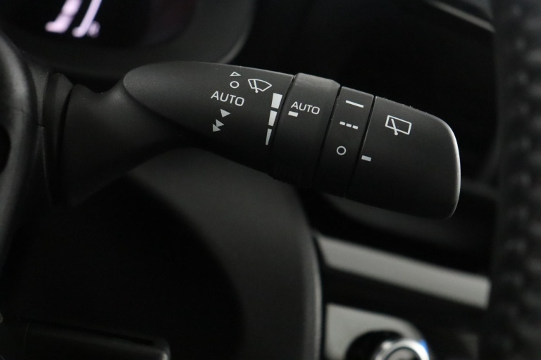 Toyota Yaris Cross - 1.5 Hybrid 115 Active 31