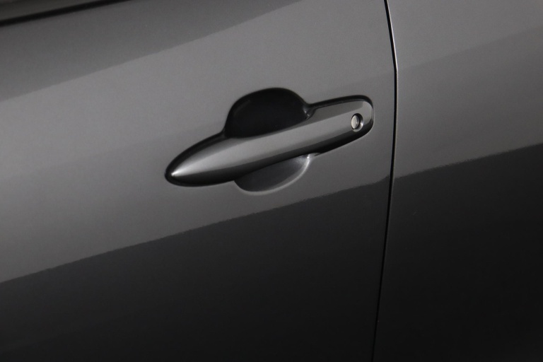 Toyota Yaris Cross - 1.5 Hybrid 115 Active 37